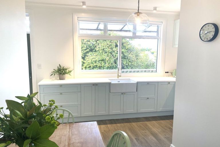 Photo of property in 38 Argyle Street, Mornington, Dunedin, 9011