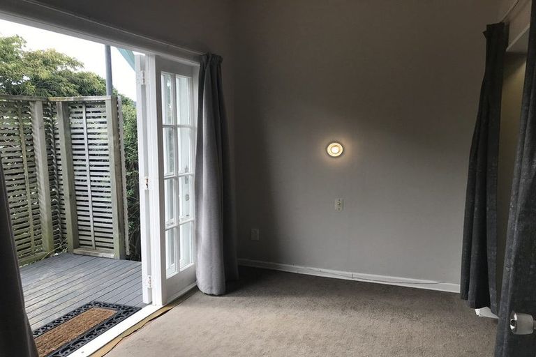 Photo of property in 125 Wallace Street, Mount Cook, Wellington, 6021