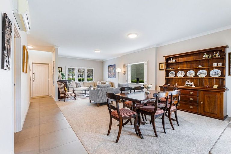 Photo of property in 20 Kensington Drive, Orewa, 0931