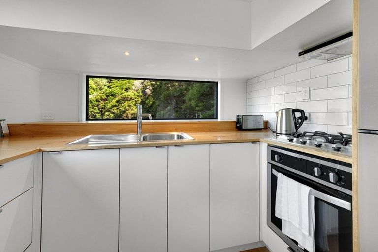 Photo of property in 91 Weranui Road, Waiwera, Orewa, 0994