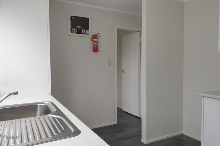 Photo of property in 6f3- Ebdentown Street, Ebdentown, Upper Hutt, 5018