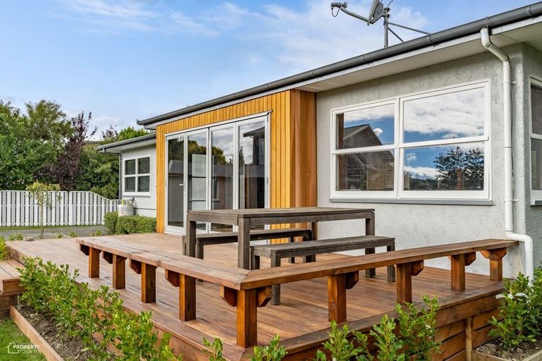 Photo of property in 4 Massey Street, Greytown, 5712