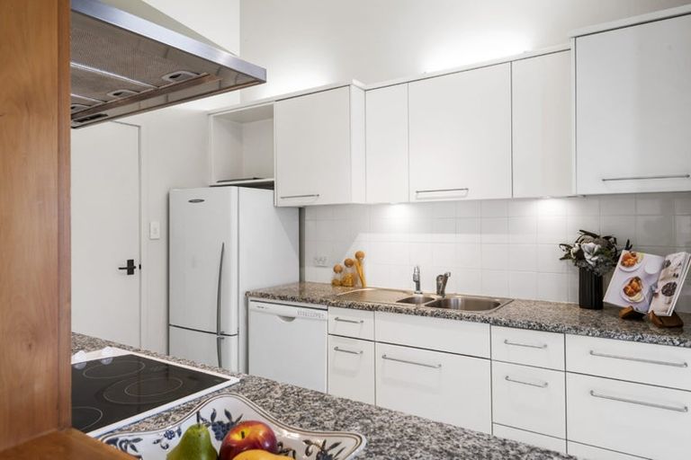 Photo of property in 18 Sanders Avenue, Takapuna, Auckland, 0622