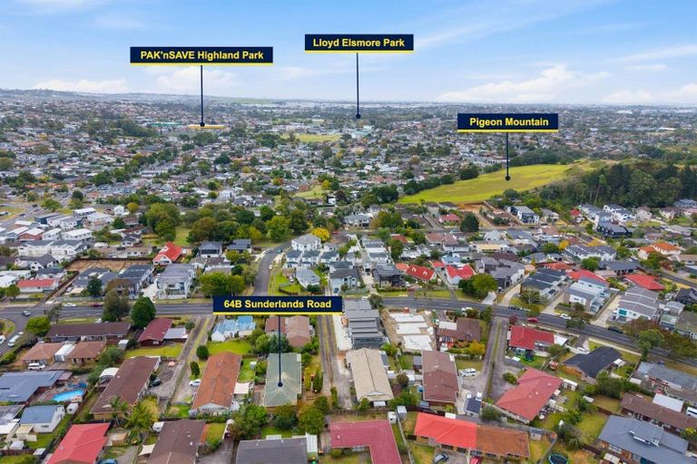 Photo of property in 64b Sunderlands Road, Half Moon Bay, Auckland, 2012