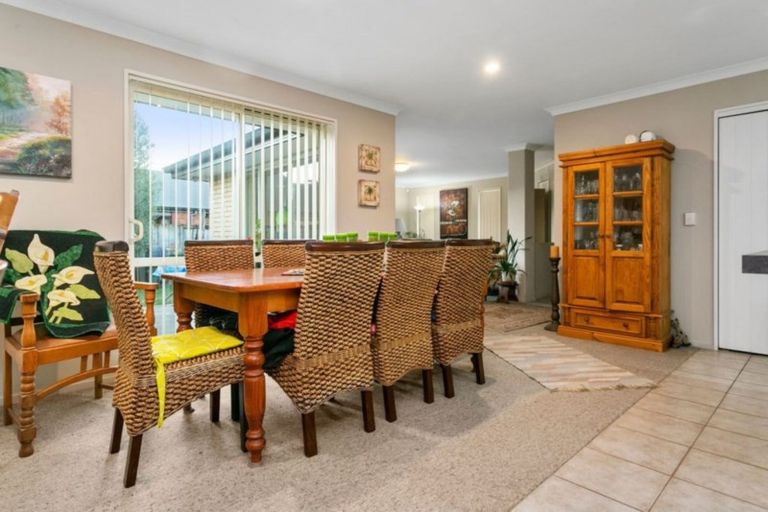 Photo of property in 20 Madison Street, Cambridge, 3434