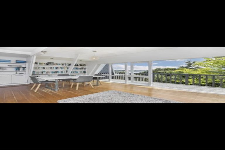 Photo of property in 38a Oruamo Place, Beach Haven, Auckland, 0626