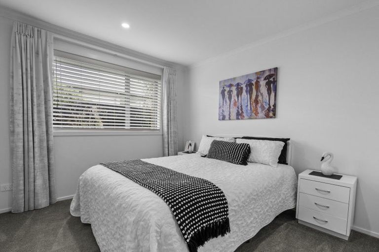 Photo of property in 16 Oak Ridge Drive, Te Awamutu, 3800