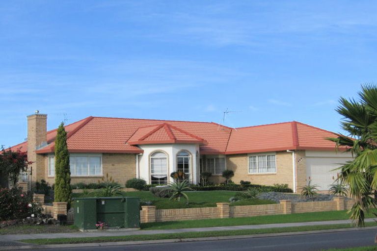 Photo of property in 171 Lakeside Drive, Orewa, 0931