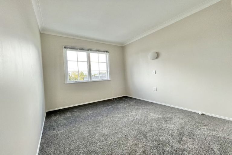 Photo of property in 1 Magnolia Avenue, Opaheke, Papakura, 2113