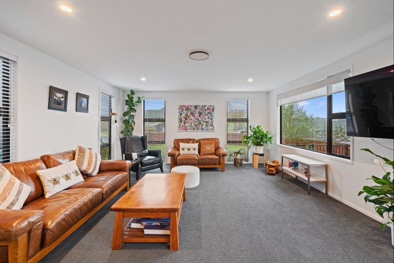 Photo of property in 51 Cyrus Street, Whalers Gate, New Plymouth, 4310