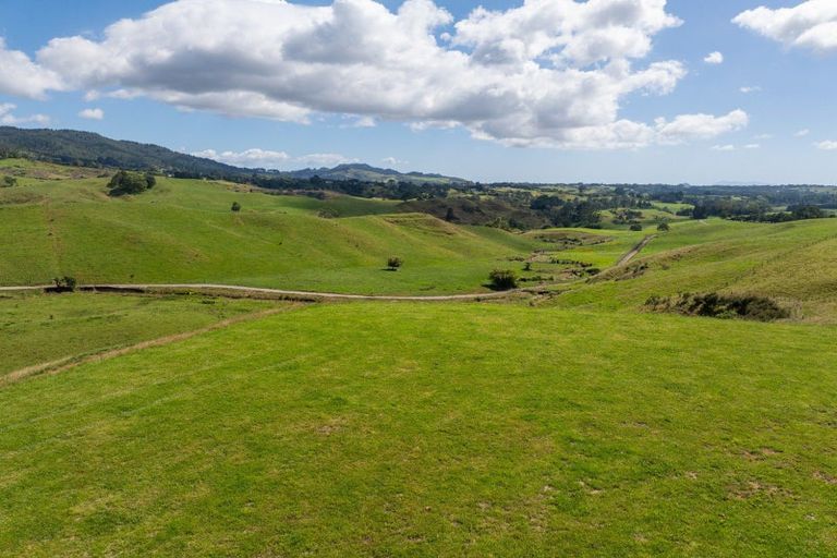 Photo of property in 250 Busby Road, Tahawai, 3170