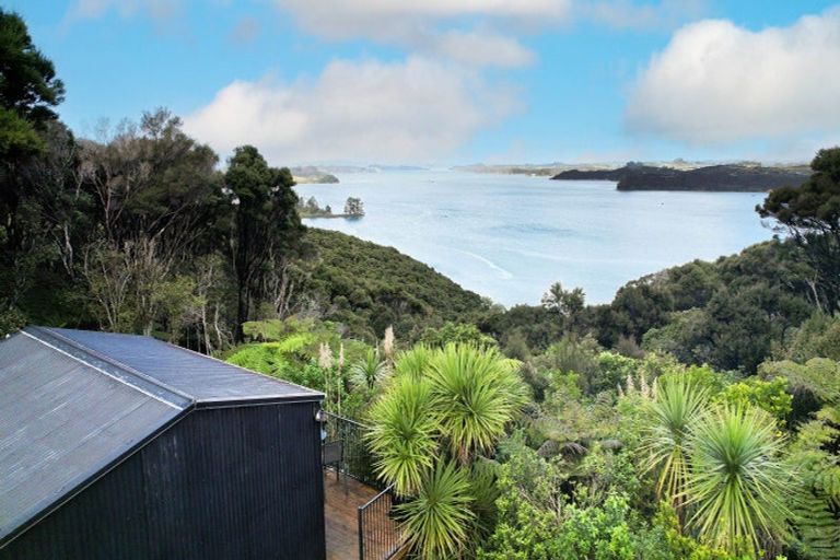 Photo of property in 886 Purerua Road, Te Ti Mangonui, Kerikeri, 0294