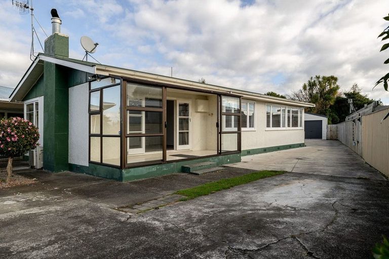 Photo of property in 12 Keith Street, Roslyn, Palmerston North, 4414