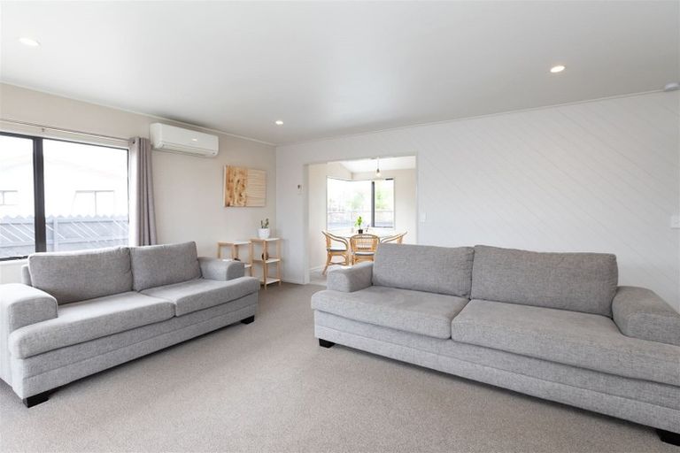 Photo of property in 9 Flemington Place, Nawton, Hamilton, 3200