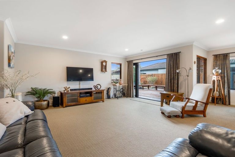 Photo of property in 20 Aranui Drive, Papamoa Beach, Papamoa, 3118