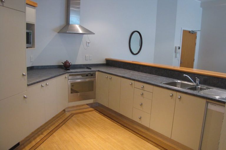 Photo of property in 37u8 Majoribanks Street, Mount Victoria, Wellington, 6011