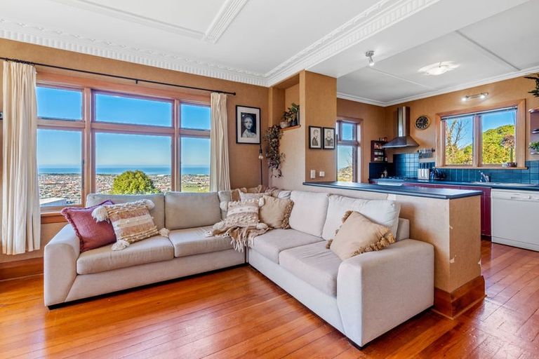 Photo of property in 127 Forfar Street, Clyde Hill, Dunedin, 9011