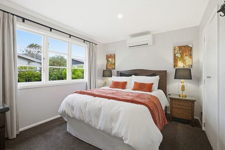 Photo of property in 4 Beauchamp Street, Tawa, Wellington, 5028