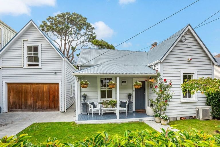 Photo of property in 227 Tinakori Road, Thorndon, Wellington, 6011