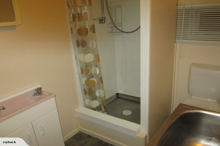 Photo of property in 92 Keegan Drive, Massey, Auckland, 0614