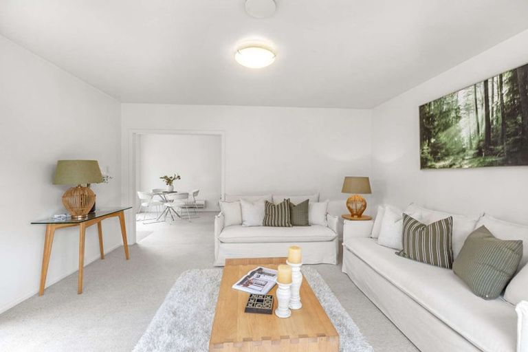 Photo of property in 1/21 Greenock Street, Redwood, Christchurch, 8051