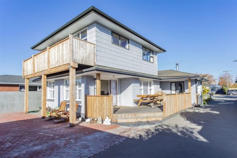 Photo of property in 122 Kippenberger Avenue, Rangiora, 7400