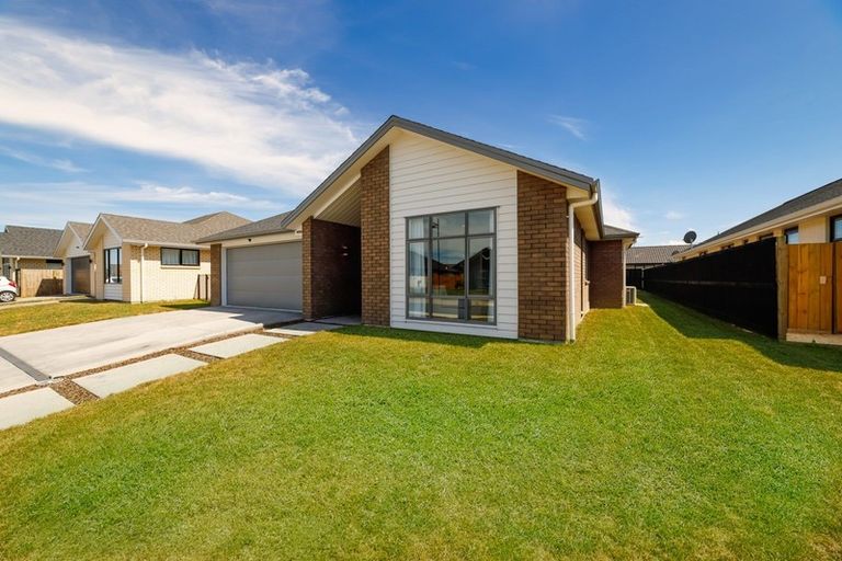 Photo of property in 31 Ruru Street, Cambridge, 3434