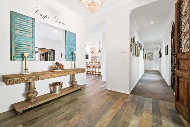 Photo of property in 121 Access Road, Kumeu, 0891