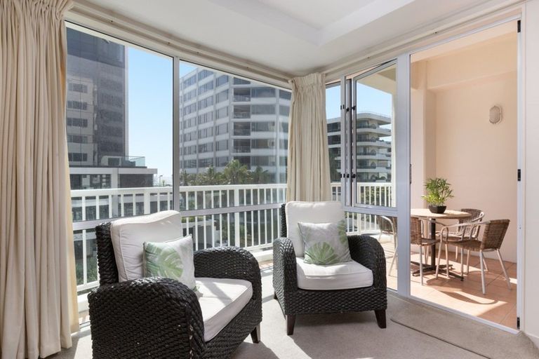 Photo of property in 12 Maunganui Road, Mount Maunganui, 3116