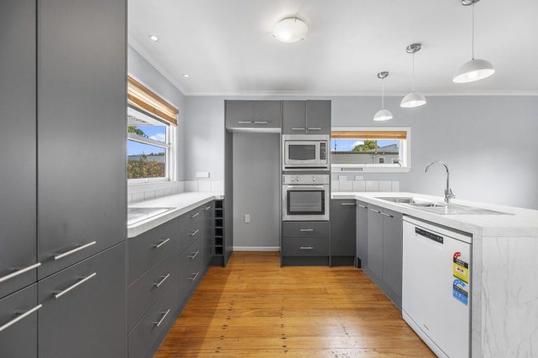 Photo of property in 802a Clive Street, Akina, Hastings, 4122