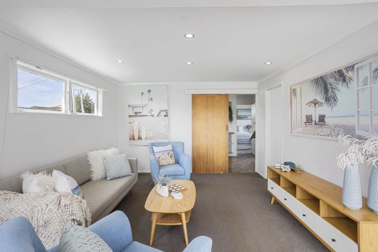 Photo of property in 23 Melandra Road, Stanmore Bay, Whangaparaoa, 0932