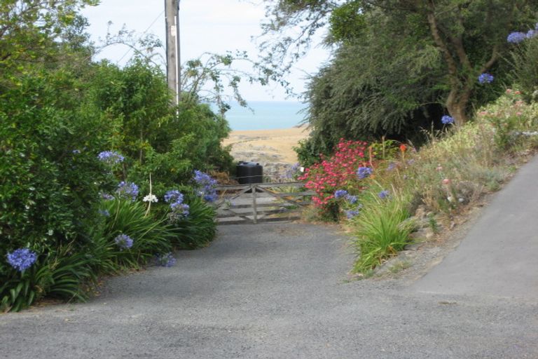 Photo of property in 28 Rawhiti Street, Diamond Harbour, 8972