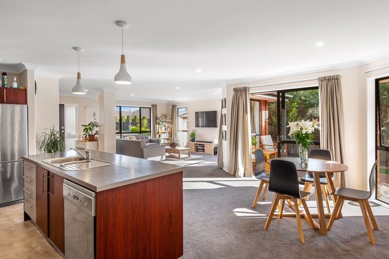 Photo of property in 15 Hideaway Gate, Parklands, Christchurch, 8083