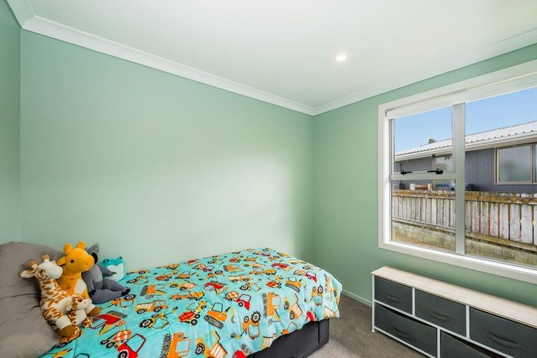 Photo of property in 17 Winton Street, Paraparaumu Beach, Paraparaumu, 5032