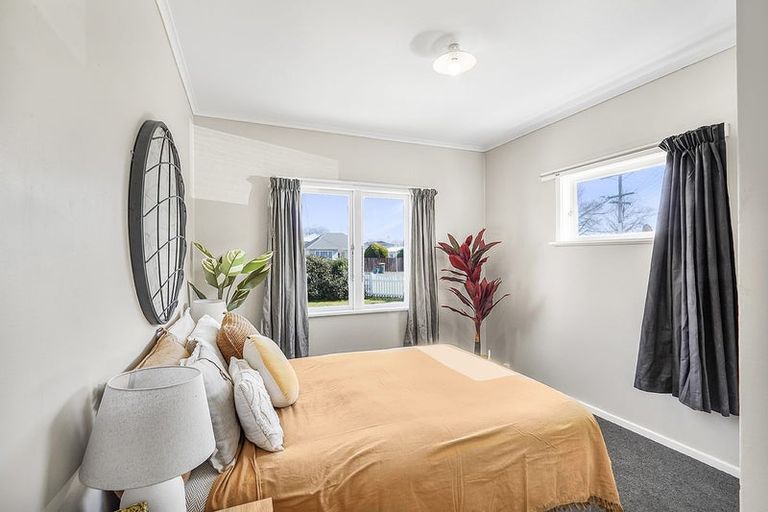 Photo of property in 16 Cameron Road, Hamilton East, Hamilton, 3216