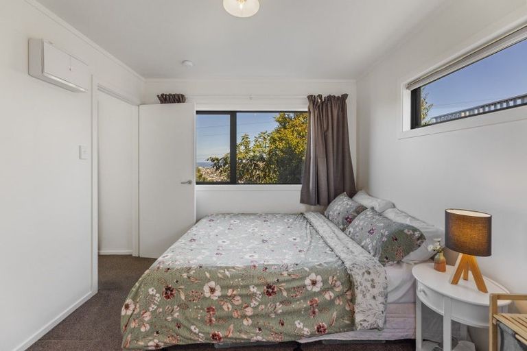 Photo of property in 43 Forfar Street, Clyde Hill, Dunedin, 9011