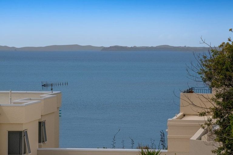 Photo of property in 1031 Whangaparaoa Road, Tindalls Beach, Whangaparaoa, 0930