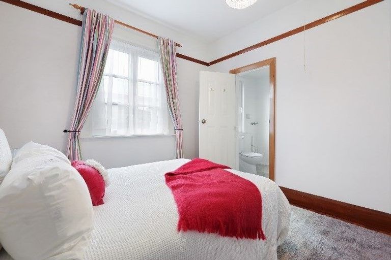 Photo of property in 22 Koromiko Street, Saint Martins, Christchurch, 8022