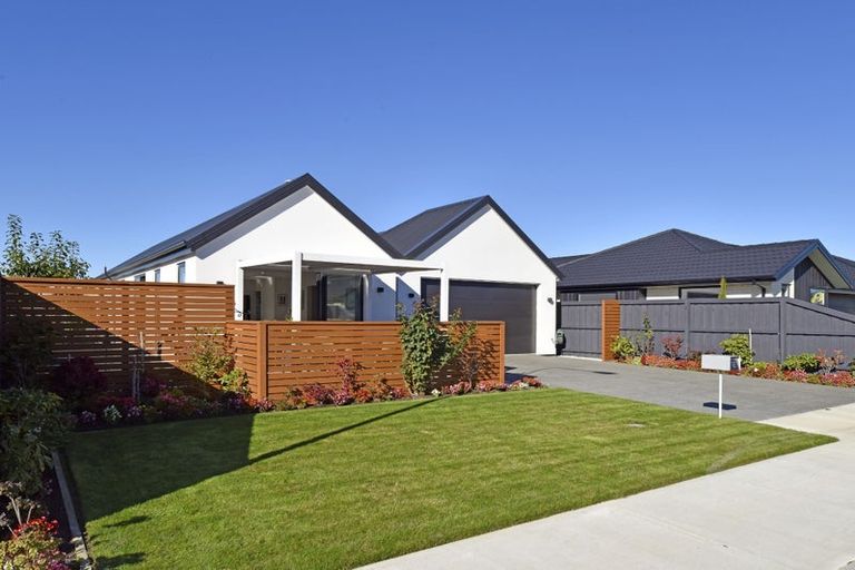 Photo of property in 12 Croydon Street, Woodend, 7610