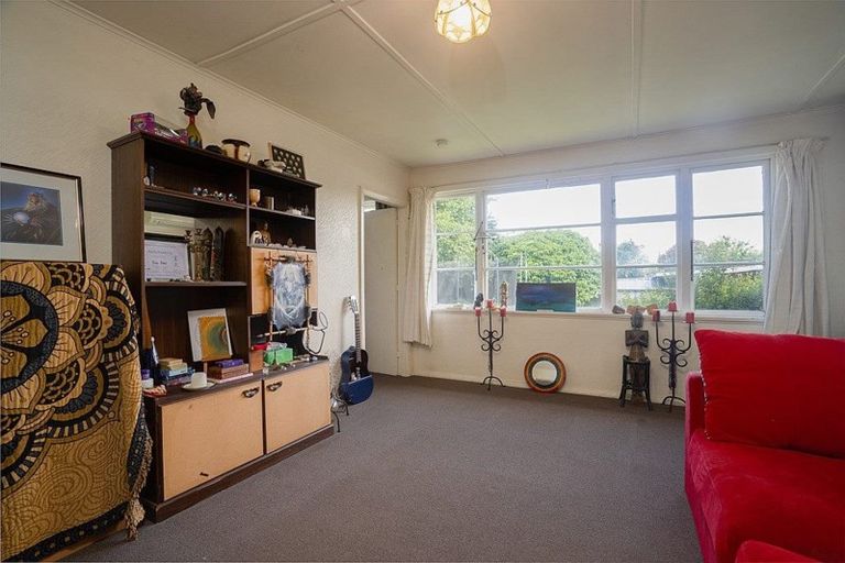 Photo of property in 30 Avro Crescent, Hornby, Christchurch, 8042