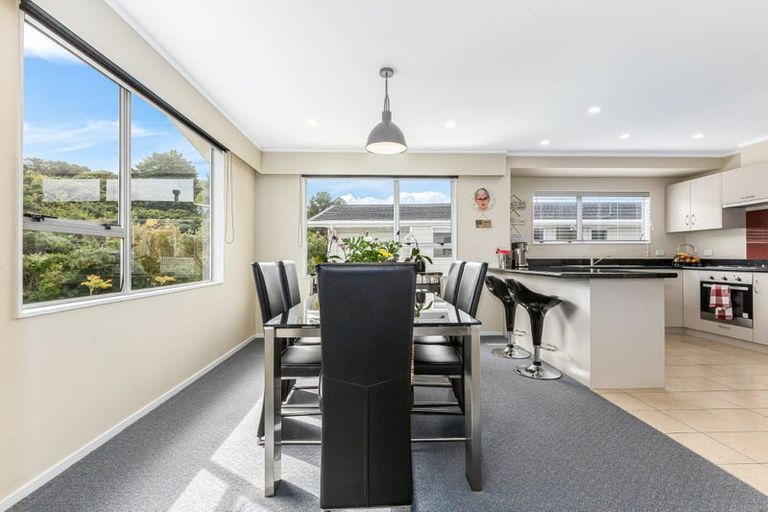 Photo of property in 123 Spinnaker Drive, Whitby, Porirua, 5024