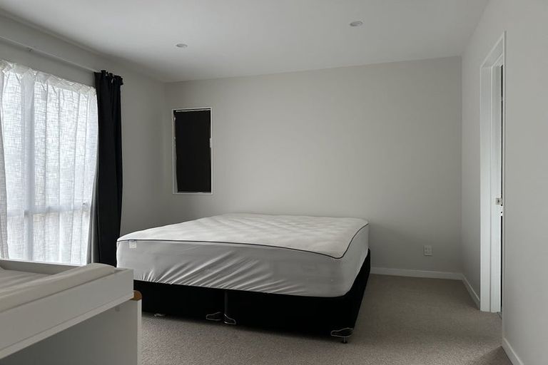 Photo of property in 12 Pacific Heights Road, Orewa, 0931