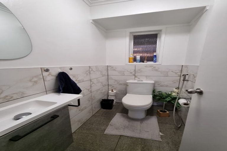 Photo of property in 6a Dennis Road, Papatoetoe, Auckland, 2025