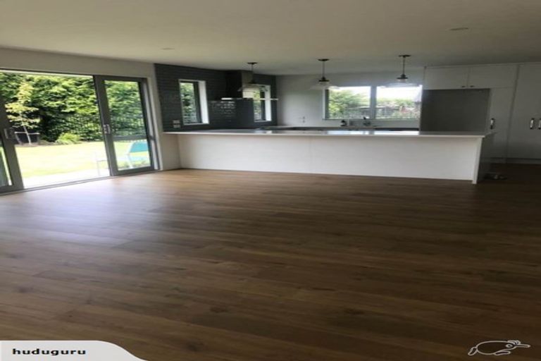 Photo of property in 17 Carpenter Drive, Prebbleton, 7604