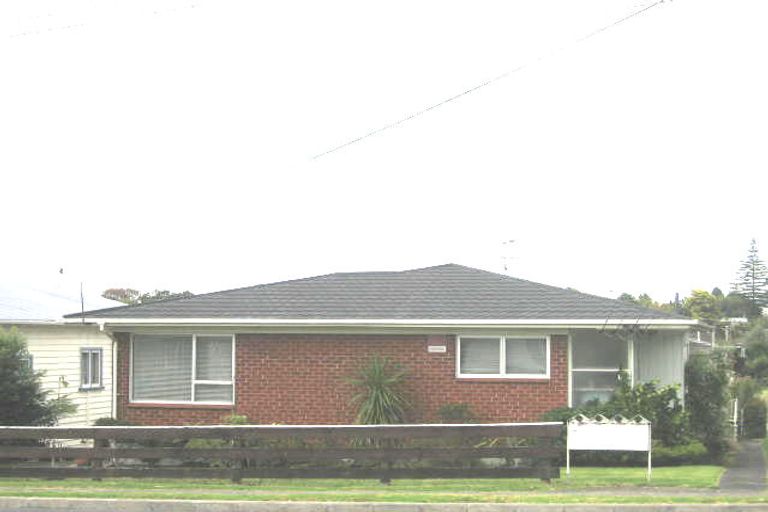 Photo of property in 4/54 Titirangi Road, New Lynn, Auckland, 0600