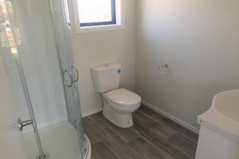 Photo of property in 2u3 Lambert Court, Glenview, Hamilton, 3206