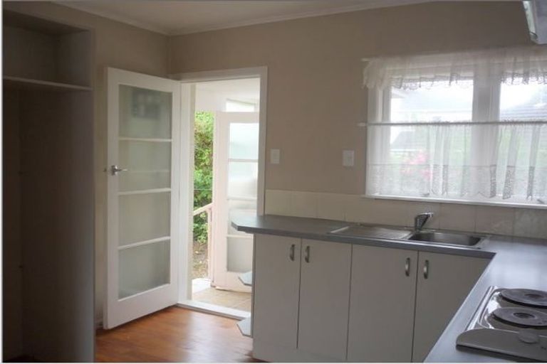 Photo of property in 3/238 Lake Road, Hauraki, Auckland, 0622