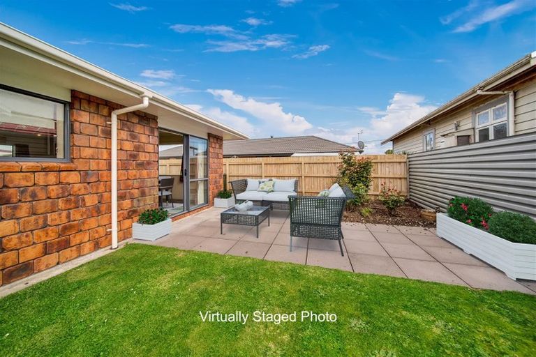 Photo of property in 6b Vogel Street, Hawera, 4610