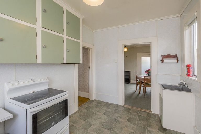 Photo of property in 31 Victoria Street, Levin, 5510