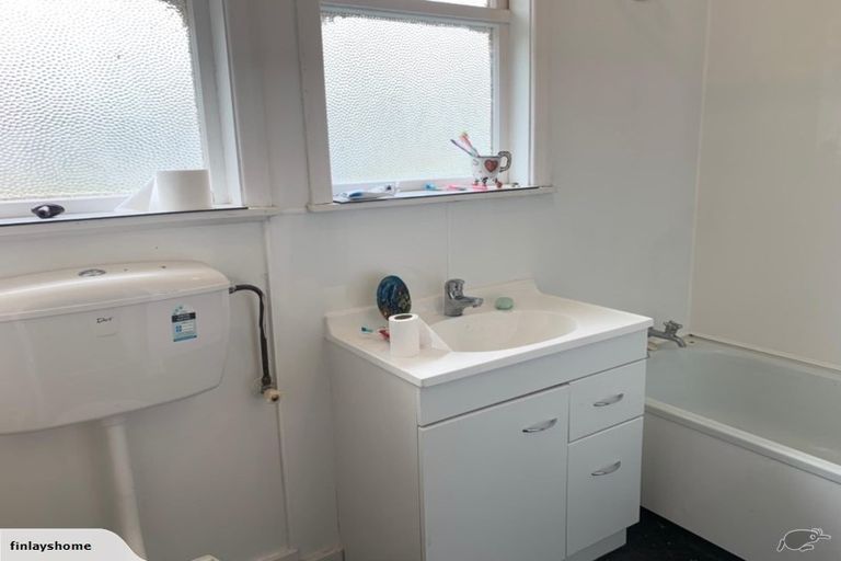 Photo of property in 6 Charles Street, Tokoroa, 3420